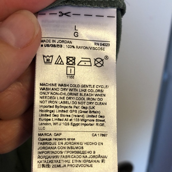 Gap sage green short-sleeved top - Picture 4 of 5